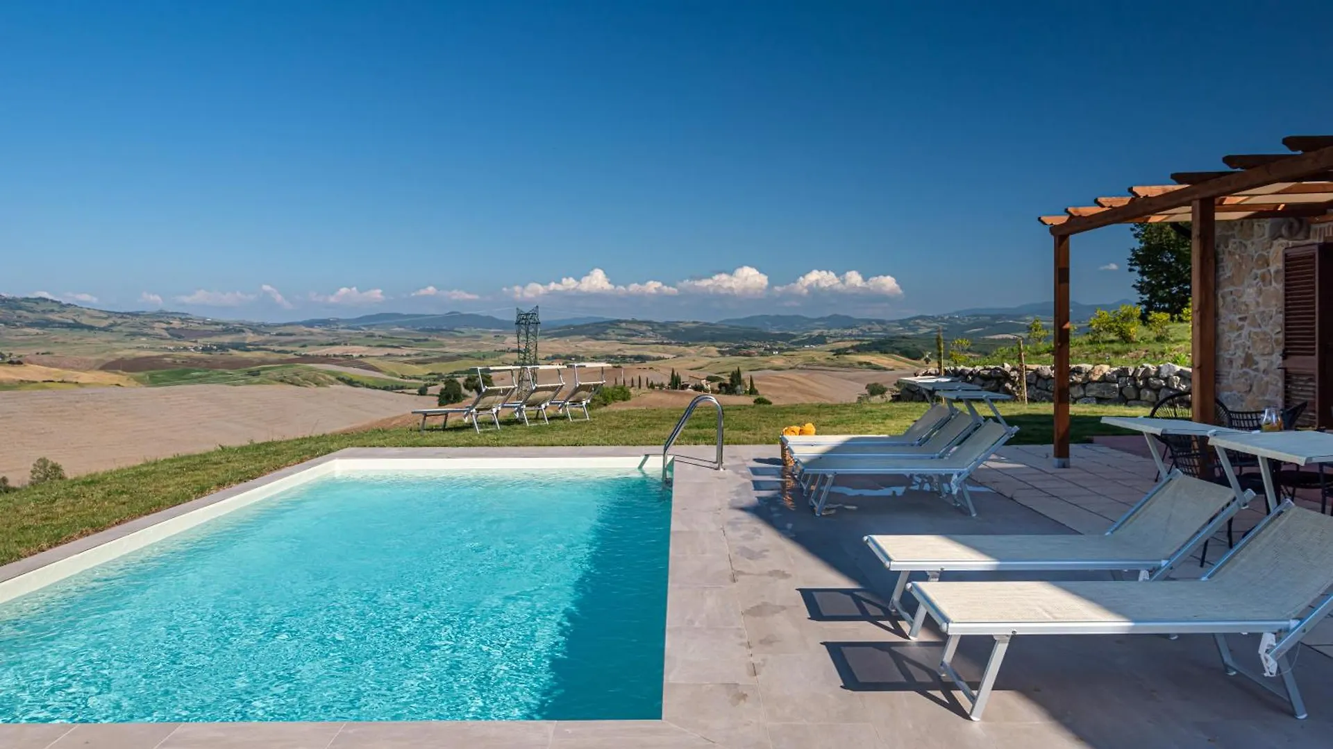 Comfortable Private Villa With Pool San Giuseppe Tramontana 蒙泰卡蒂尼瓦尔迪切奇纳 0*,
